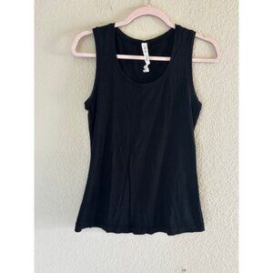 Women's Lululemon Black Tank Top Size 6